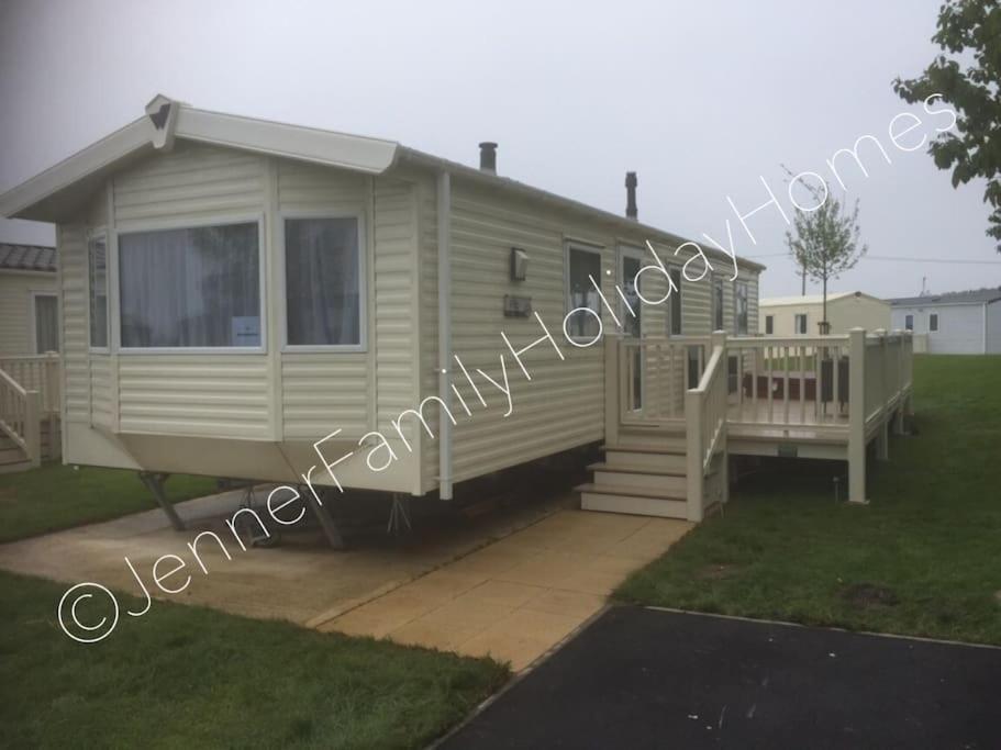 Jenner Family Holiday Homes At Tattershall Lakes Dogdyke Экстерьер фото